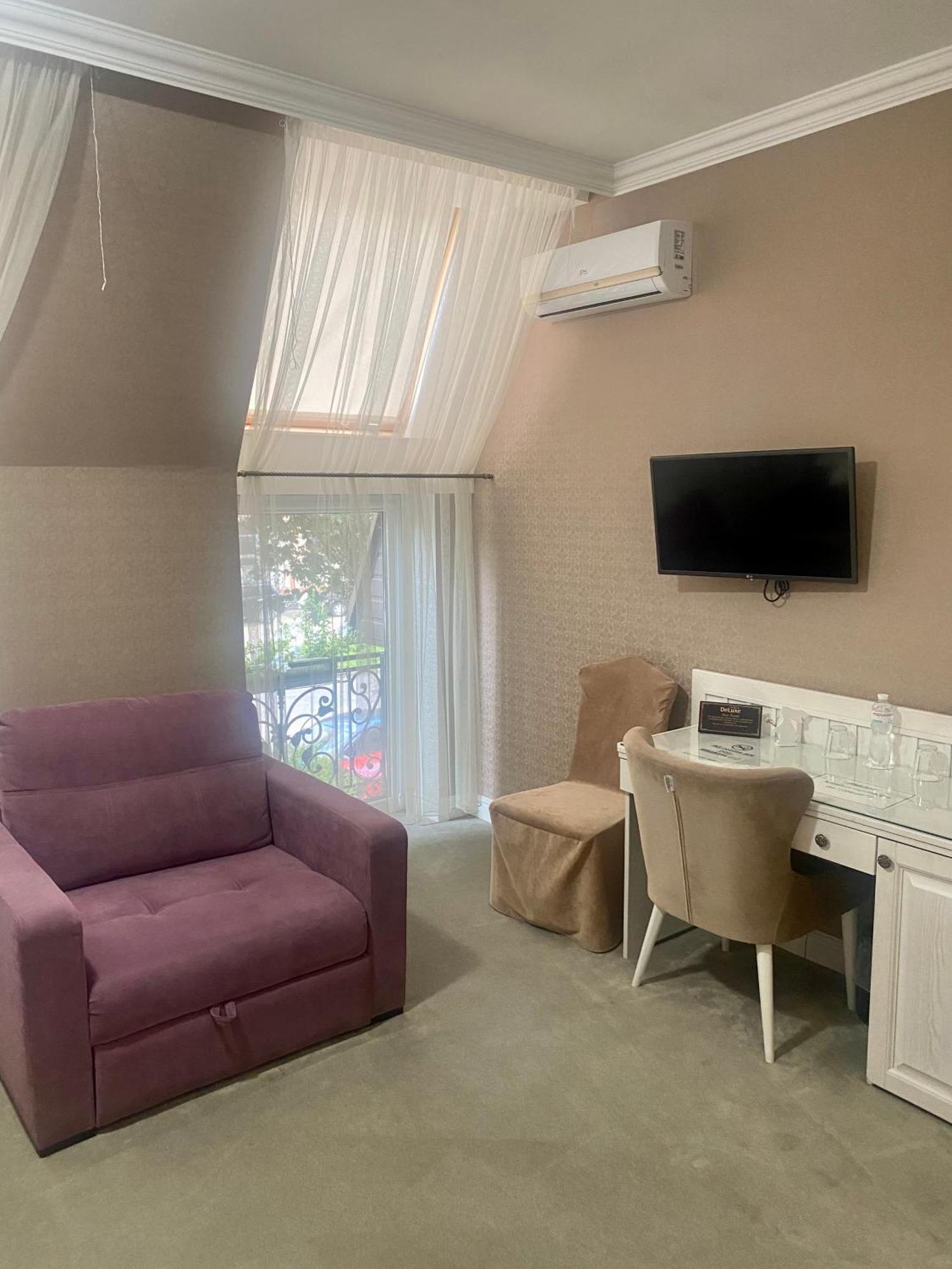 Boutique Hotel Deluxe 카미야네치포딜시키 외부 사진