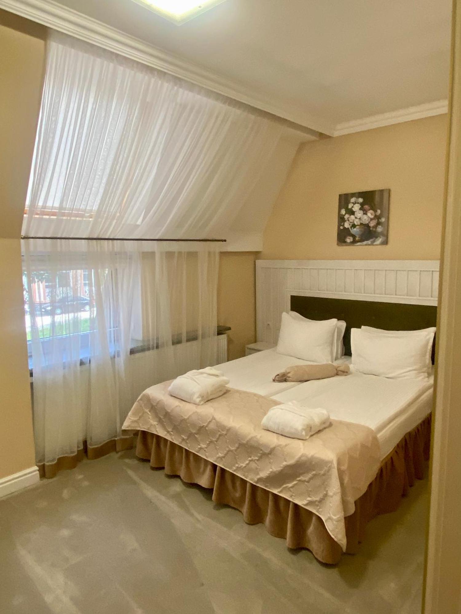 Boutique Hotel Deluxe 카미야네치포딜시키 외부 사진