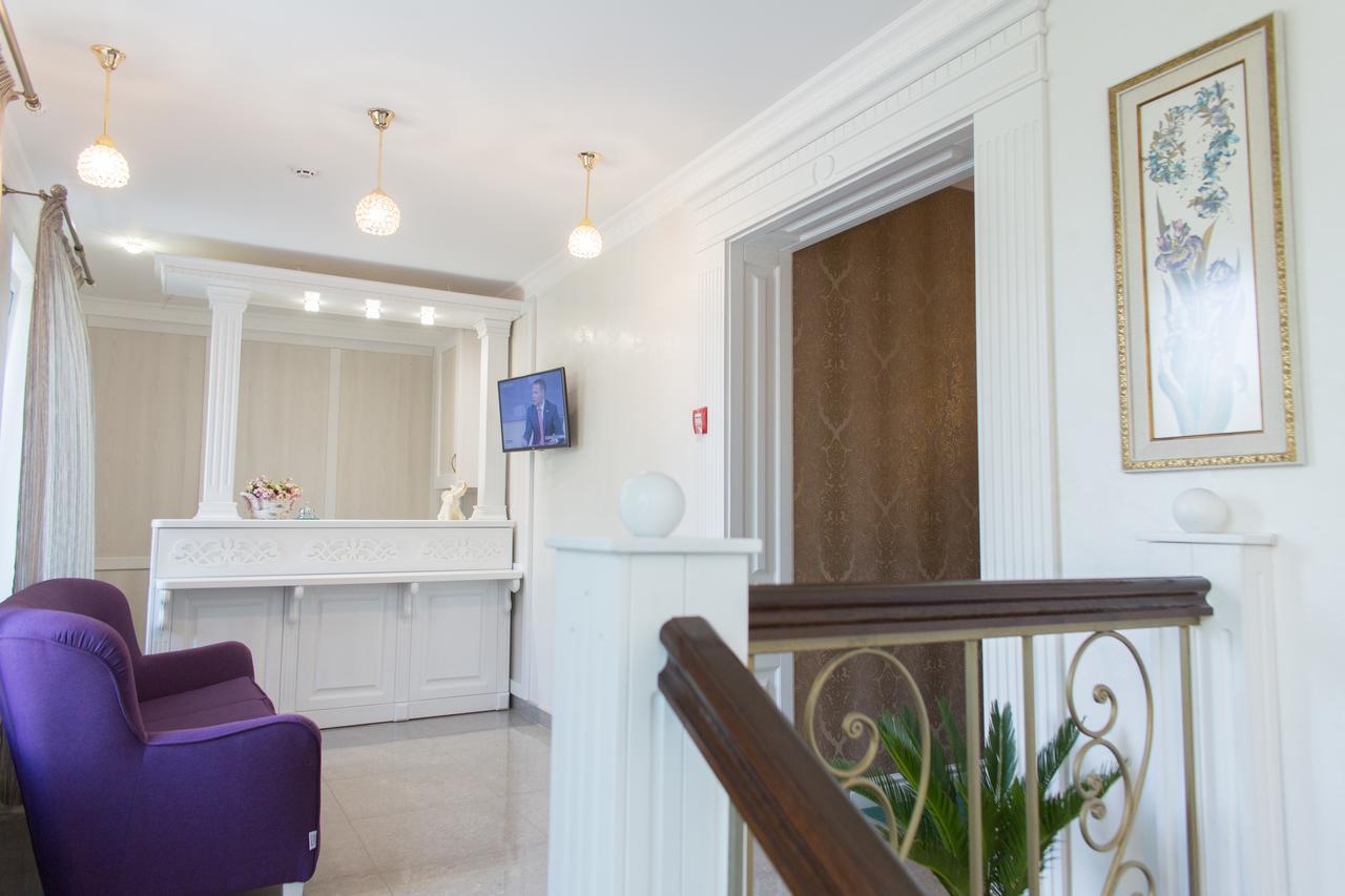 Boutique Hotel Deluxe 카미야네치포딜시키 외부 사진